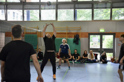 recura-akademie-sporttag-der-physios-volleyball2